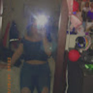 Meet your Posher, Kendra